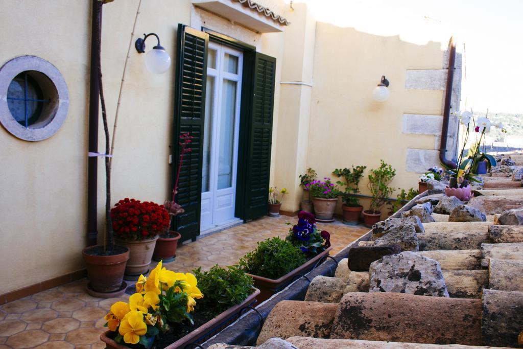 Bed and Breakfast Risveglio Ibleo Ragusa Exterior foto